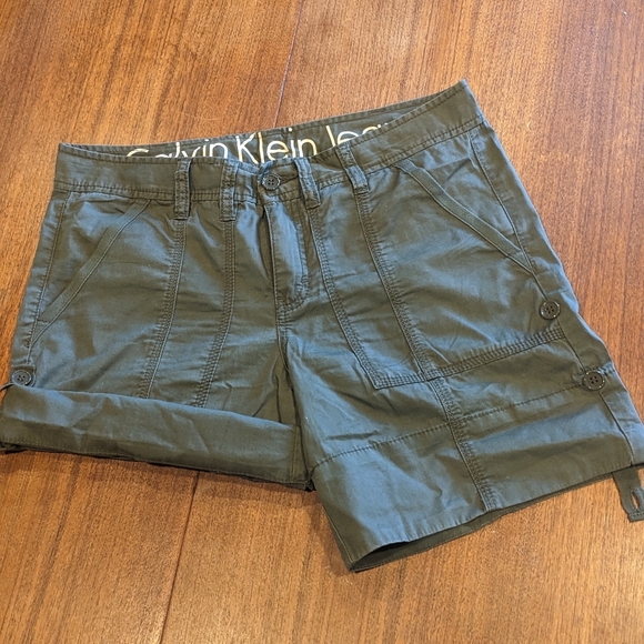 Calvin Klein Shorts - Picture 1 of 3